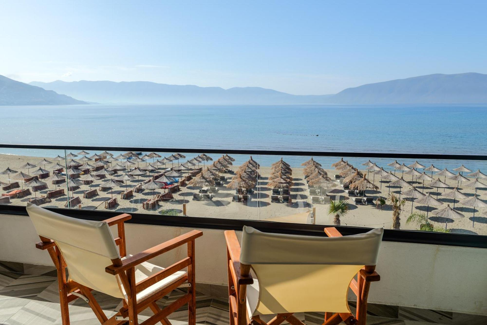 Sea & Sand Vlore Bagian luar foto