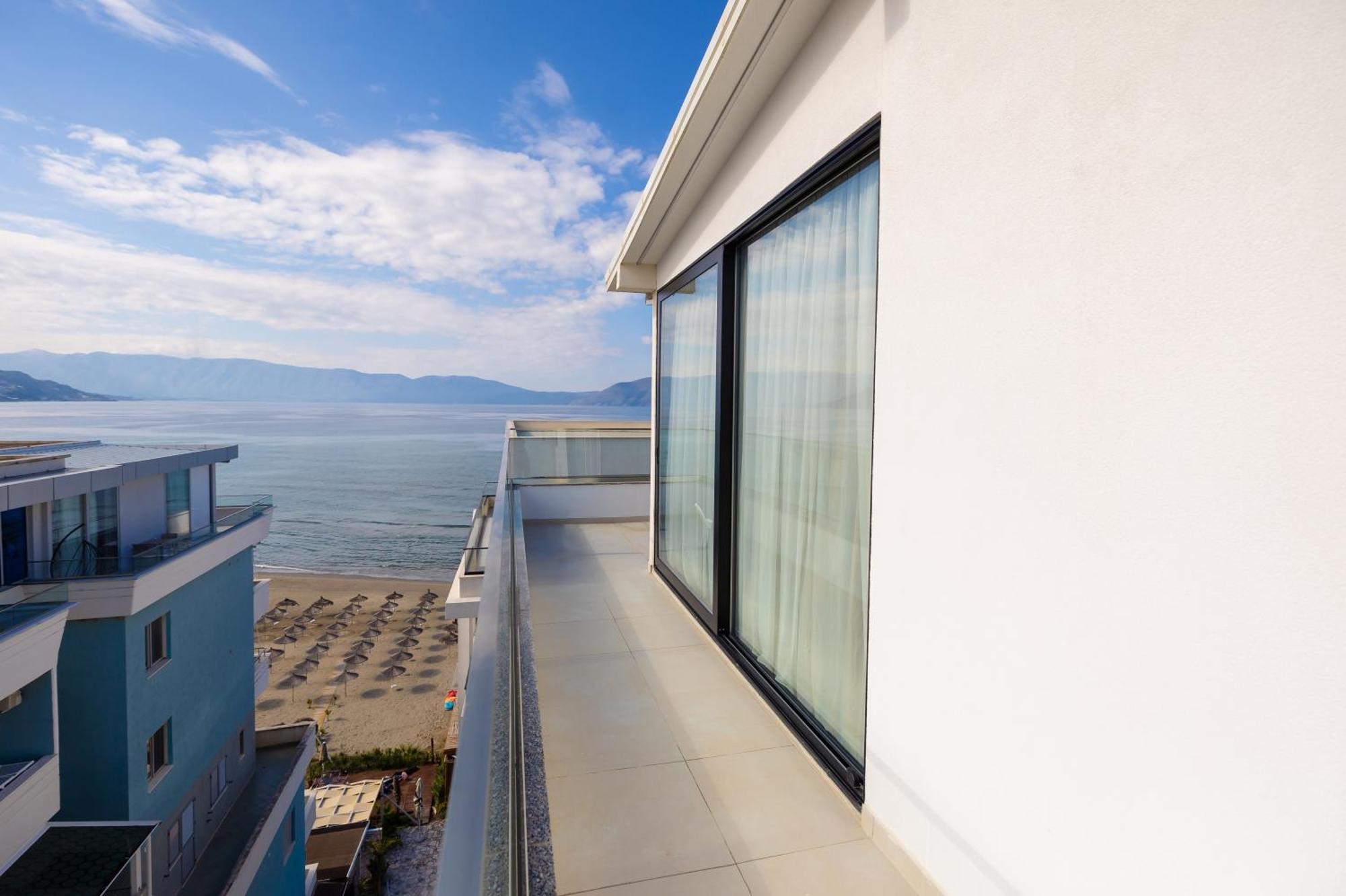 Sea & Sand Vlore Bagian luar foto